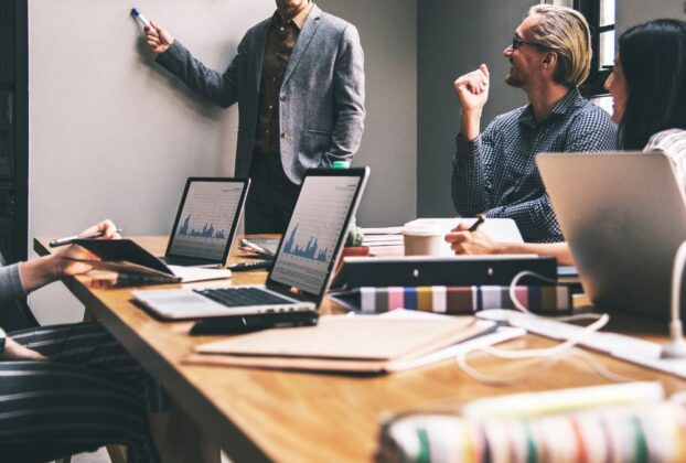 O Que Vender para Ganhar Dinheiro com Pouco Investimento